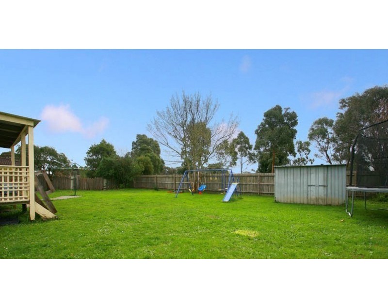 12 Strzelecki Court, Cranbourne North VIC 3977