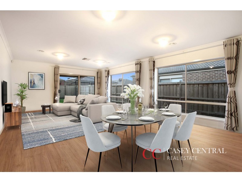 8 Campaspe Street, Clyde North VIC 3978