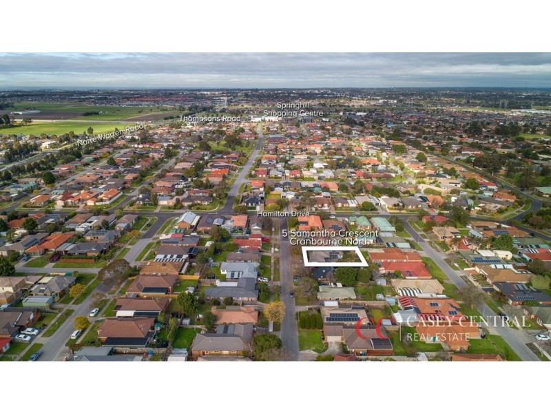 5 Samantha Crescent, Cranbourne North VIC 3977
