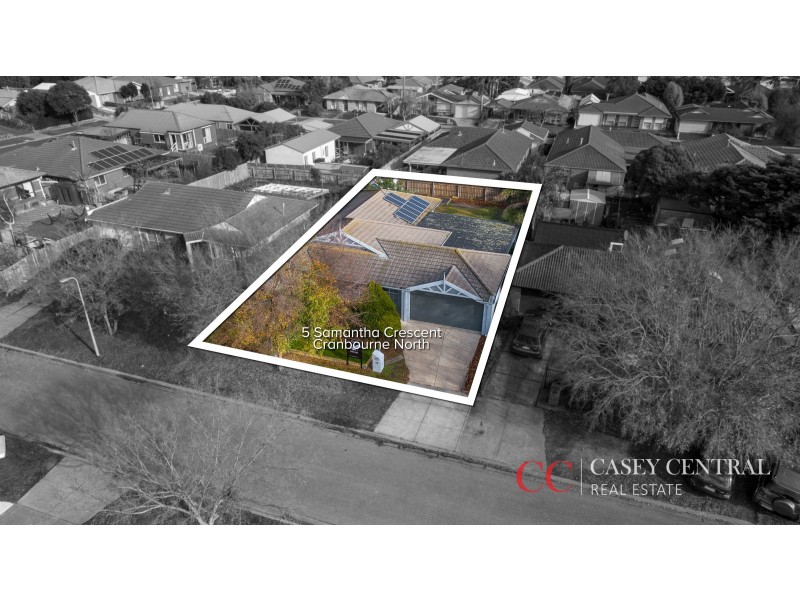 5 Samantha Crescent, Cranbourne North VIC 3977