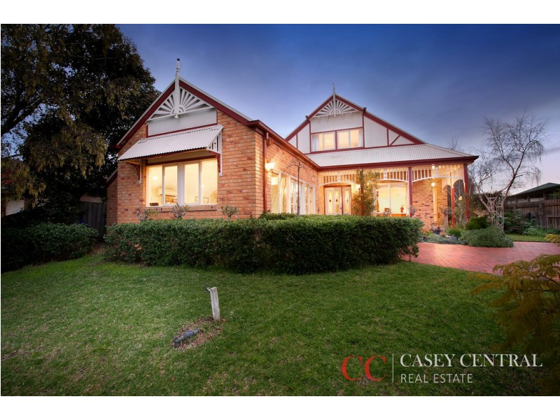 4 Galloway Drive, Narre Warren South VIC 3805