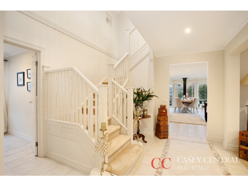 4 Galloway Drive, Narre Warren South VIC 3805