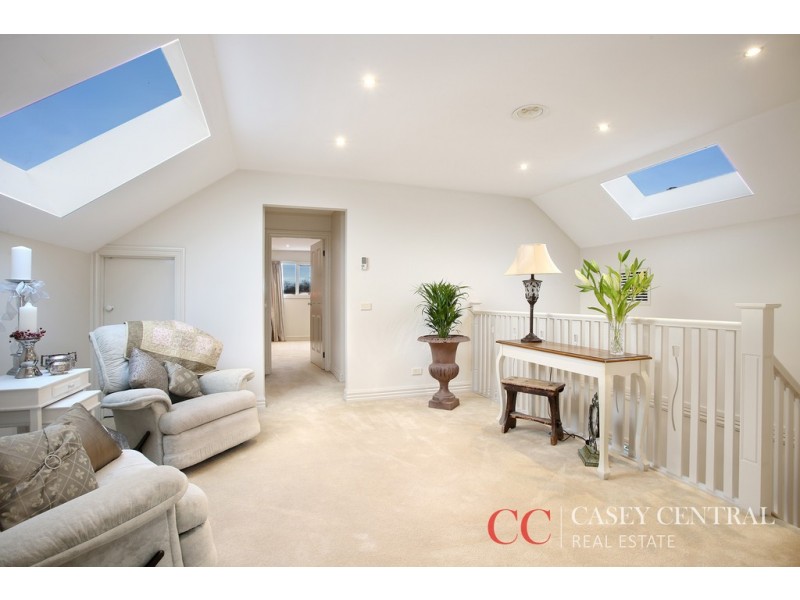 4 Galloway Drive, Narre Warren South VIC 3805