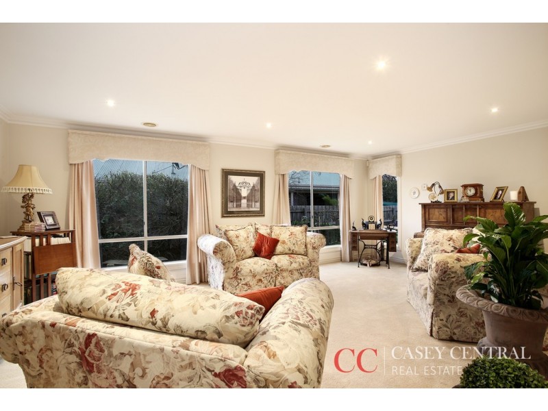 4 Galloway Drive, Narre Warren South VIC 3805