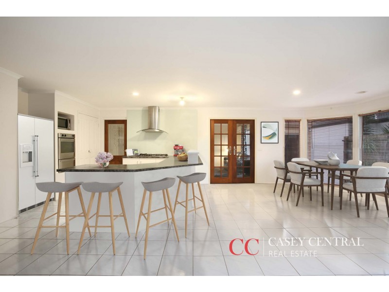 5 Cromford Crescent, Narre Warren South VIC 3805
