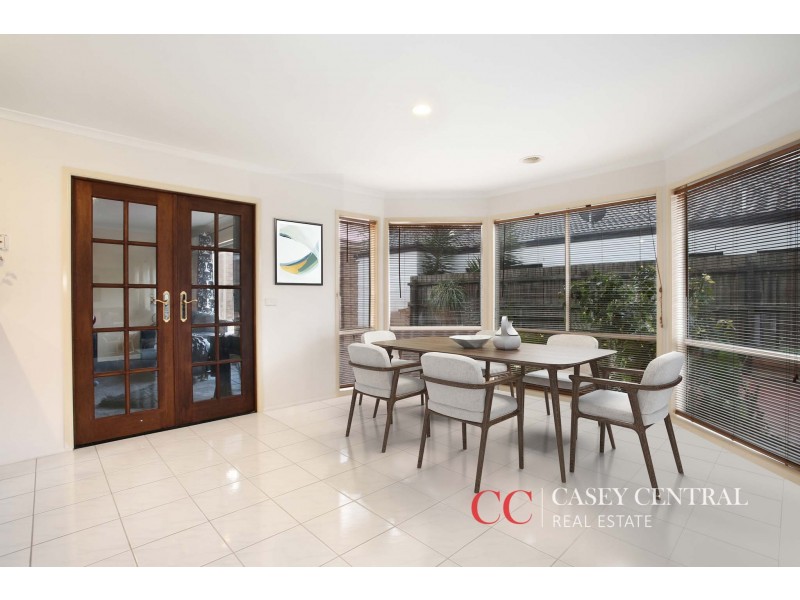 5 Cromford Crescent, Narre Warren South VIC 3805