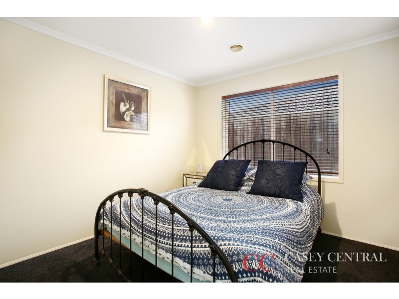 5 Cromford Crescent, Narre Warren South VIC 3805