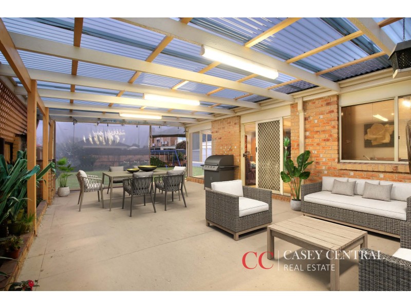 11 Exeter Place, Narre Warren South VIC 3805