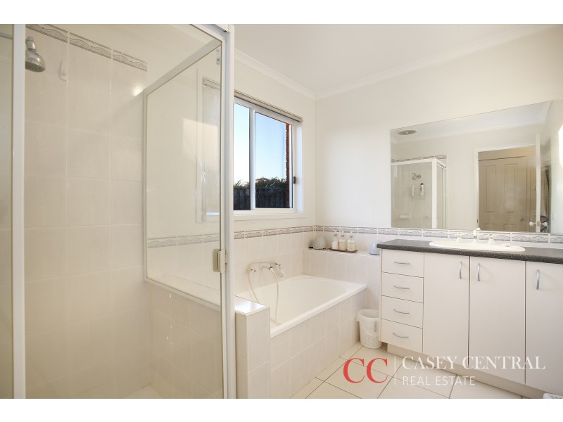709 Glasscocks Road, Narre Warren South VIC 3805