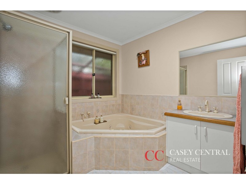 11 Tanami Court, Narre Warren South VIC 3805