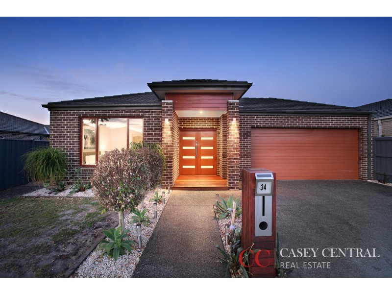 34 Mannavue Boulevard, Cranbourne North VIC 3977