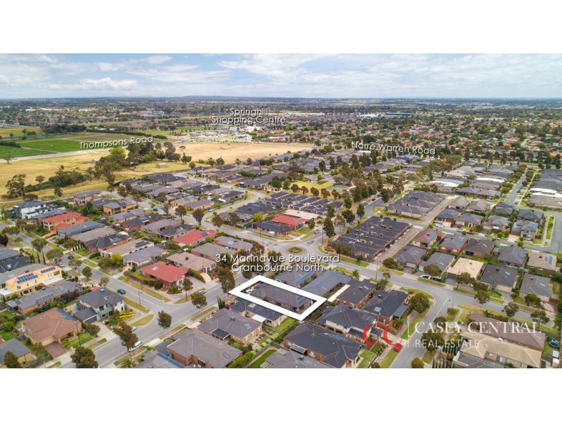 34 Mannavue Boulevard, Cranbourne North VIC 3977