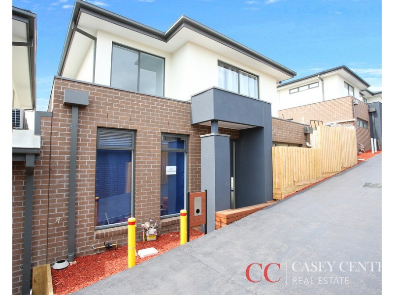 10 Butina Crest, Pakenham VIC 3810