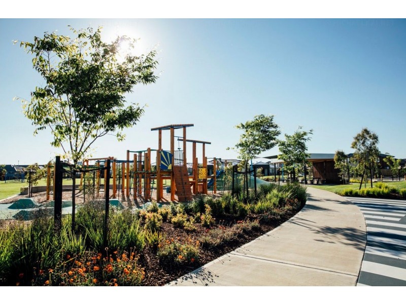 15 Cultivation Circuit, Clyde VIC 3978