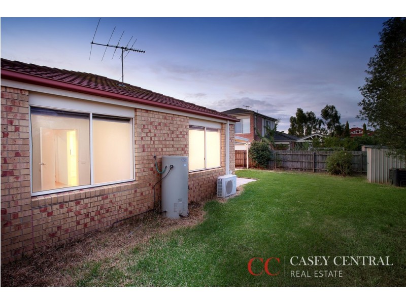 2 Demint Walk, Narre Warren South VIC 3805