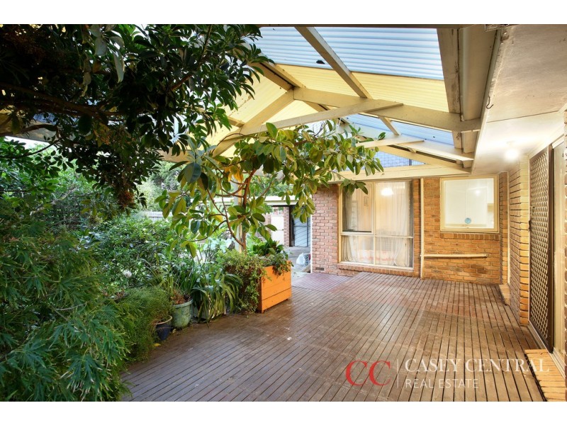 26 Valley Fair Drive, Narre Warren VIC 3805