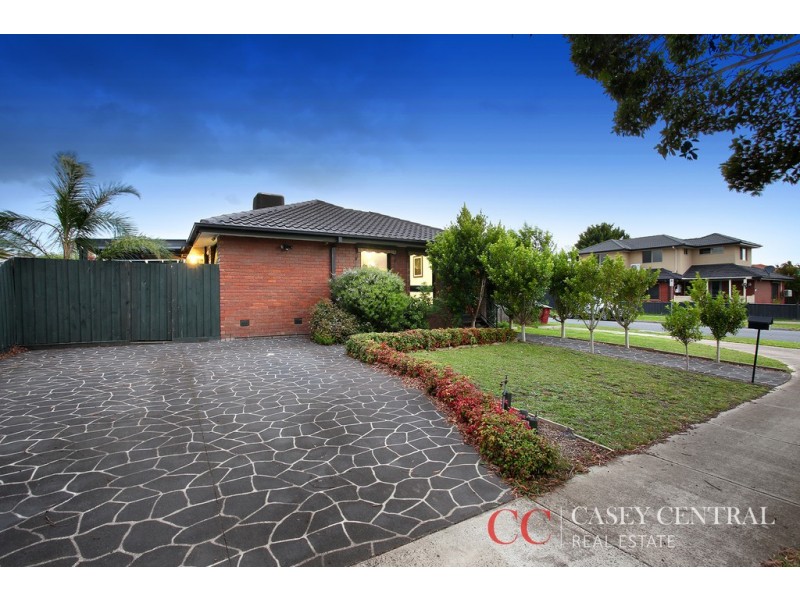 16 Fernwood Road, Narre Warren VIC 3805