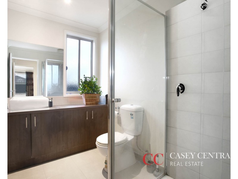 3/290 Centre Road, Narre Warren South VIC 3805