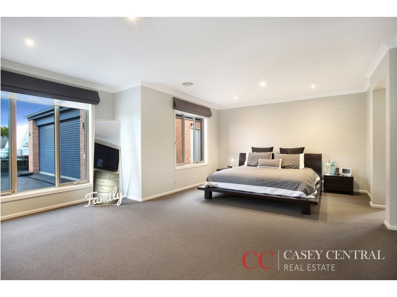 4 Dorset Court, Cranbourne North VIC 3977