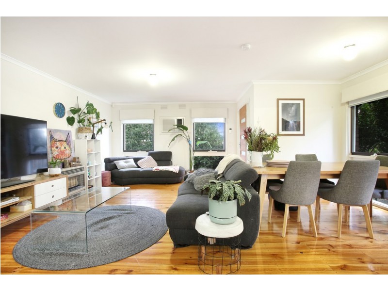 16 Fernwood Road, Narre Warren VIC 3805