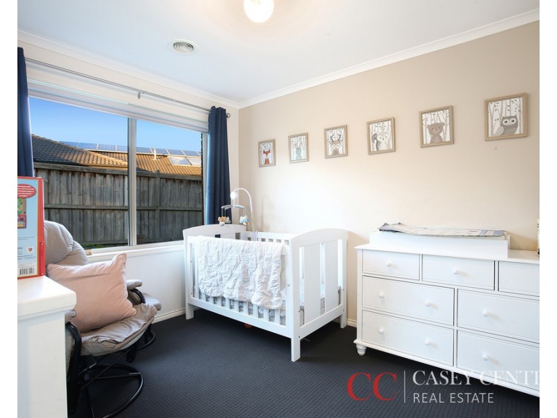 82 Robinswood Parade, Narre Warren South VIC 3805