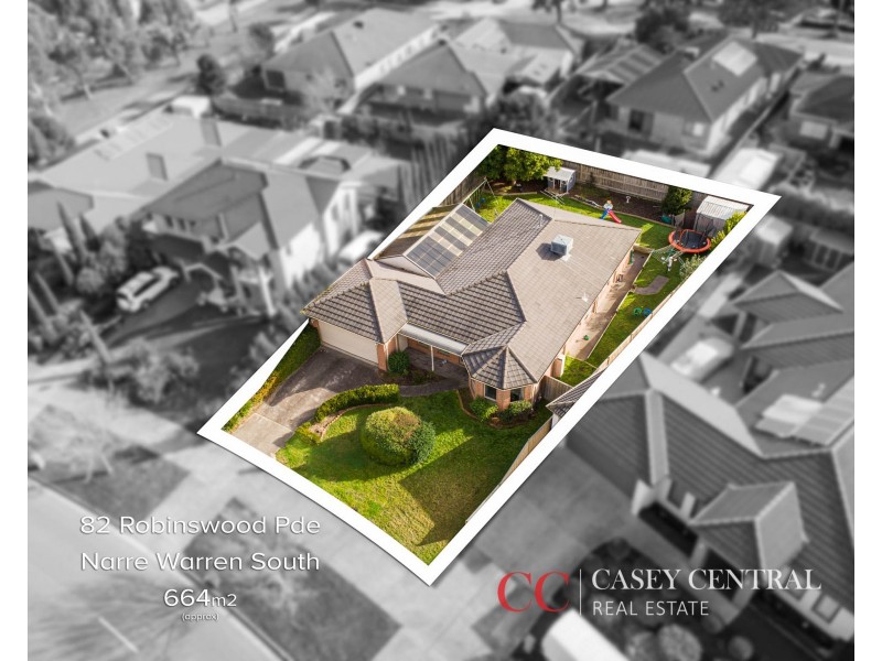 82 Robinswood Parade, Narre Warren South VIC 3805