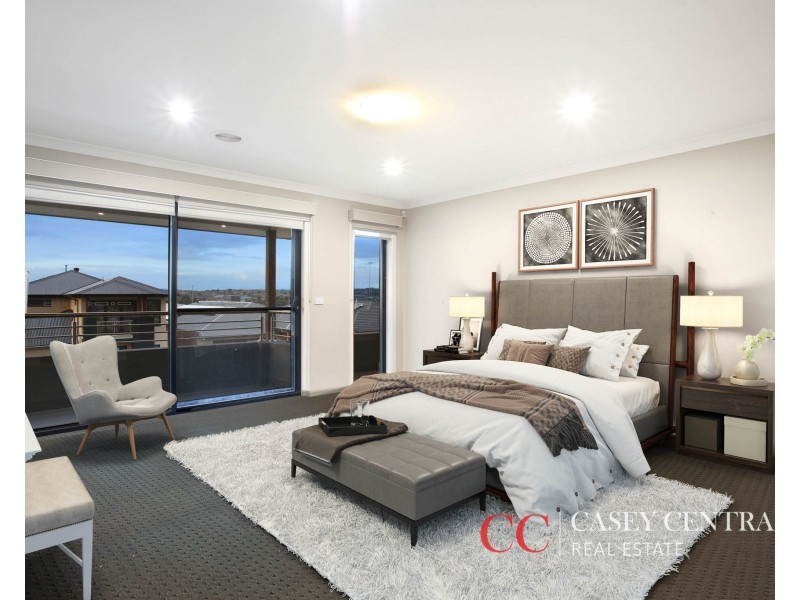 85 Rossiter Retreat, Cranbourne North VIC 3977