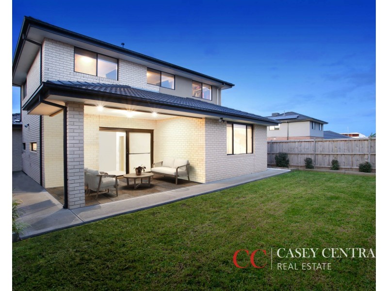 85 Rossiter Retreat, Cranbourne North VIC 3977