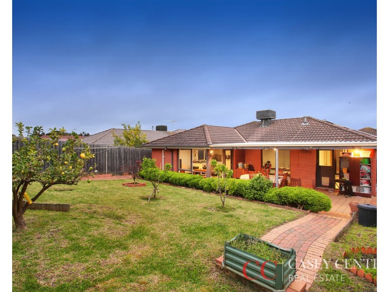 9 Karrum Karrum Court, Narre Warren South VIC 3805