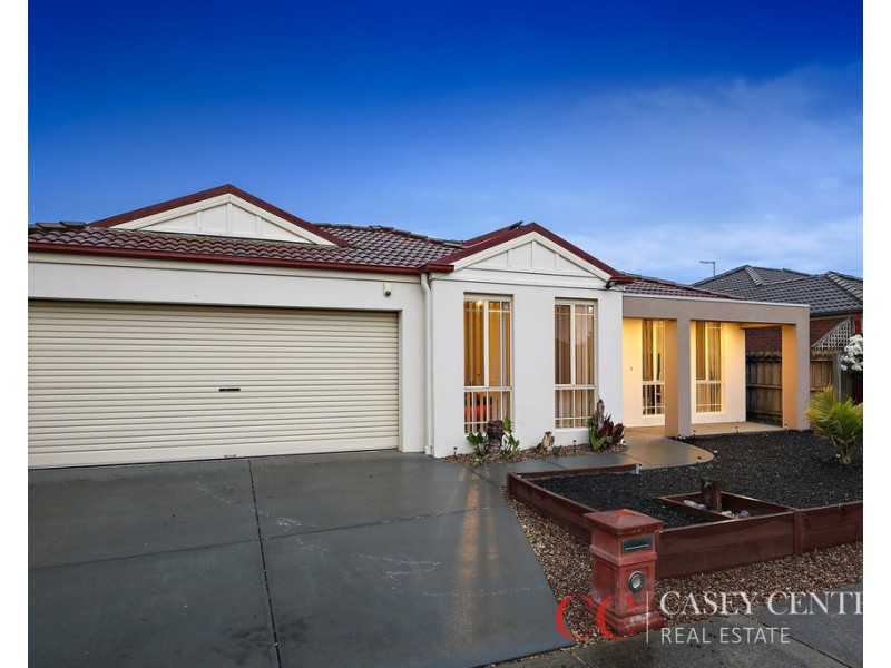 10 Baronessa Avenue, Narre Warren South VIC 3805