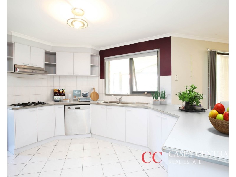 2 Delmare Court, Narre Warren South VIC 3805