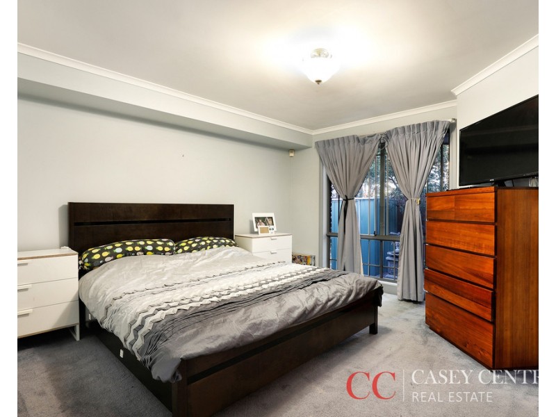 12 Kurrajong Court, Cranbourne North VIC 3977