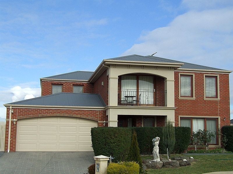 28 Merriwee Grove, Narre Warren South VIC 3805