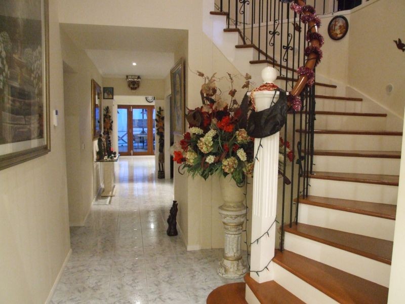 28 Merriwee Grove, Narre Warren South VIC 3805