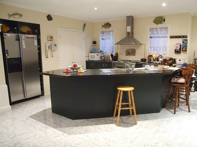 28 Merriwee Grove, Narre Warren South VIC 3805