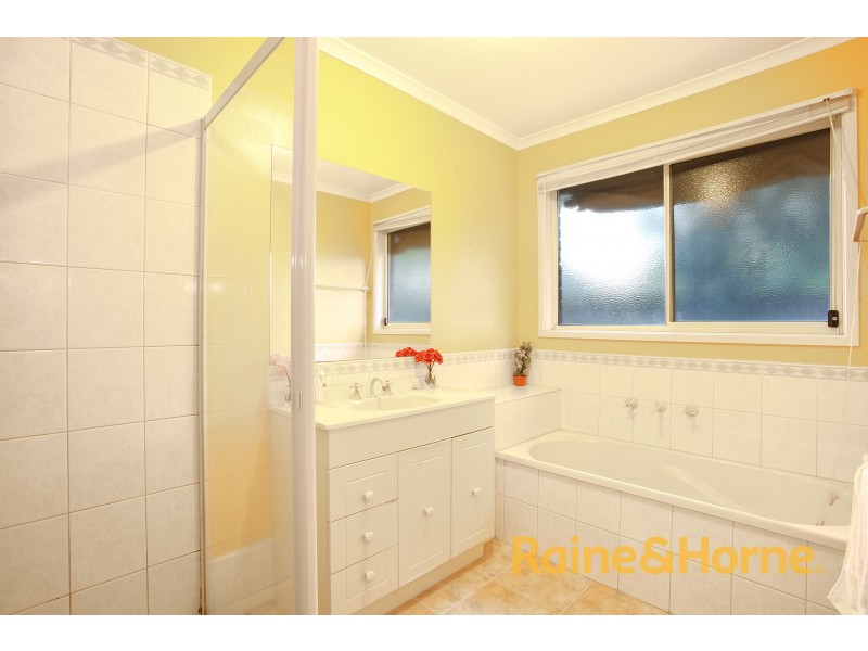 79 Harrington Drive, Narre Warren South VIC 3805