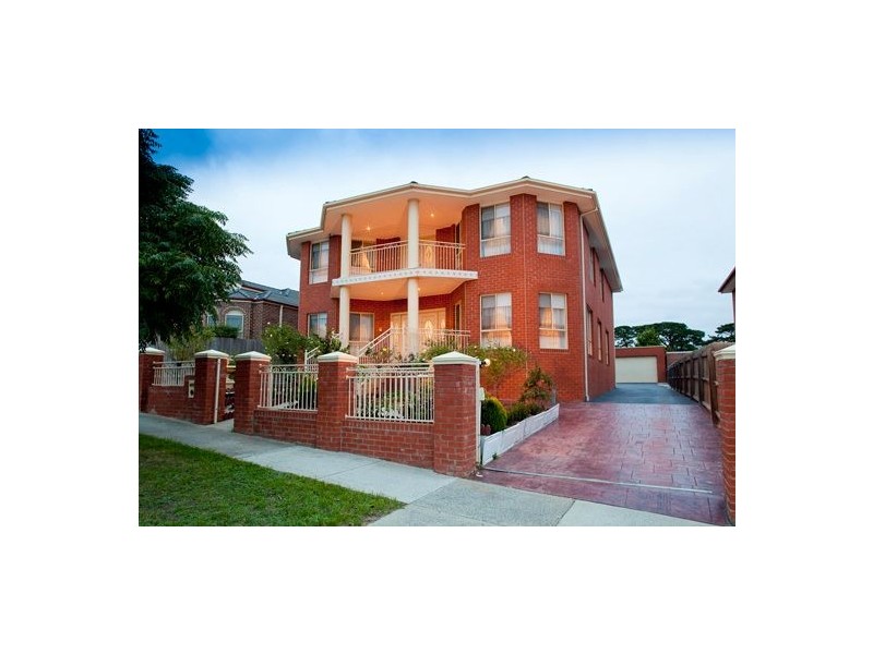 29 Grenfell Rise, Narre Warren South VIC 3805