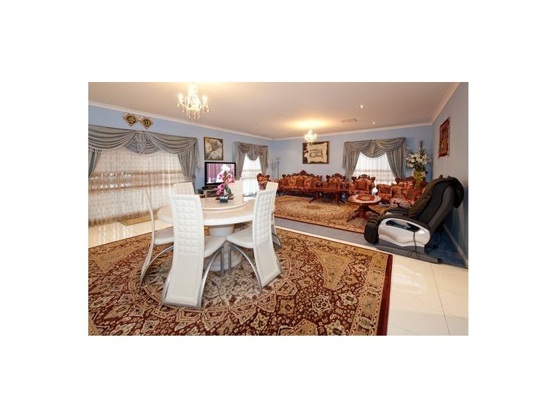 29 Grenfell Rise, Narre Warren South VIC 3805