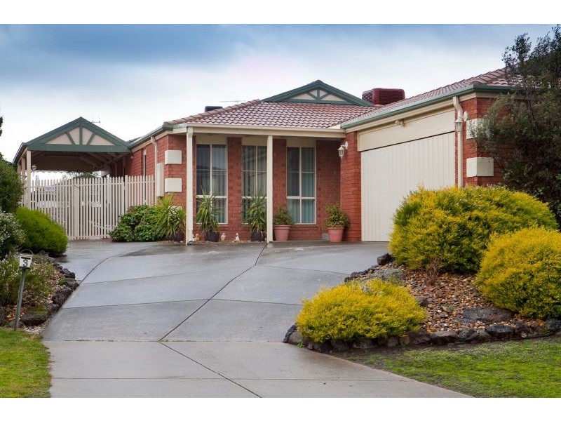 3 Demint Walk, Narre Warren South VIC 3805