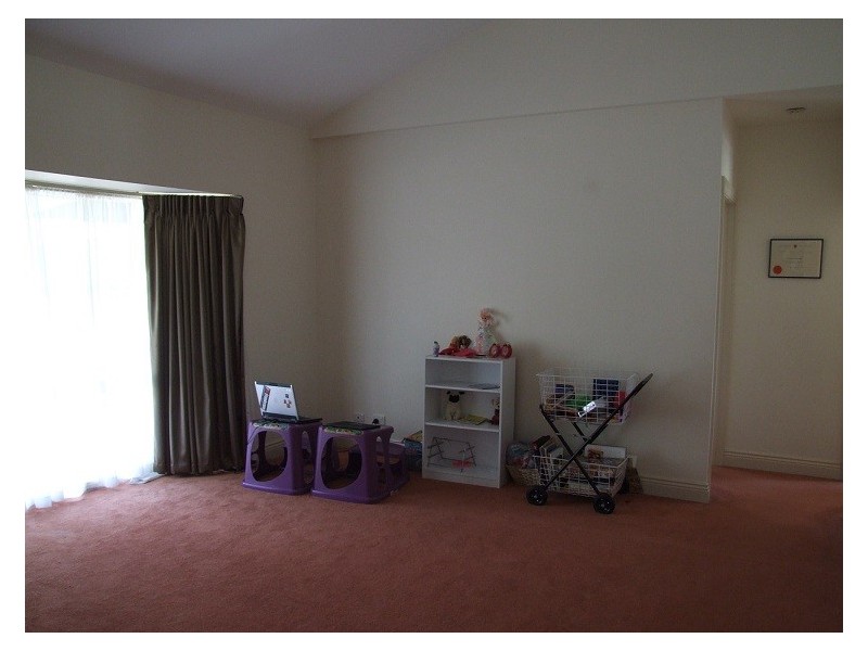 80 Centre Road, Langwarrin VIC 3910