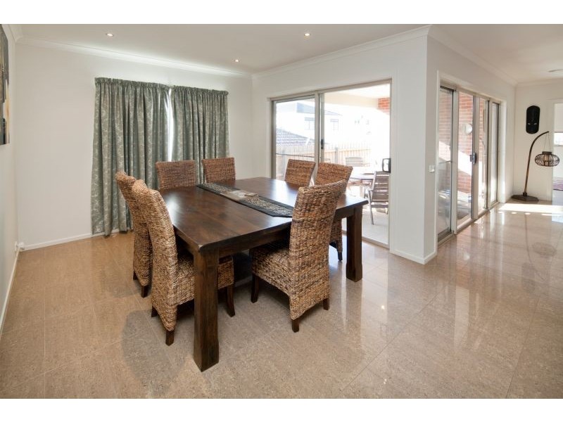 5 Castellana Court, Narre Warren South VIC 3805