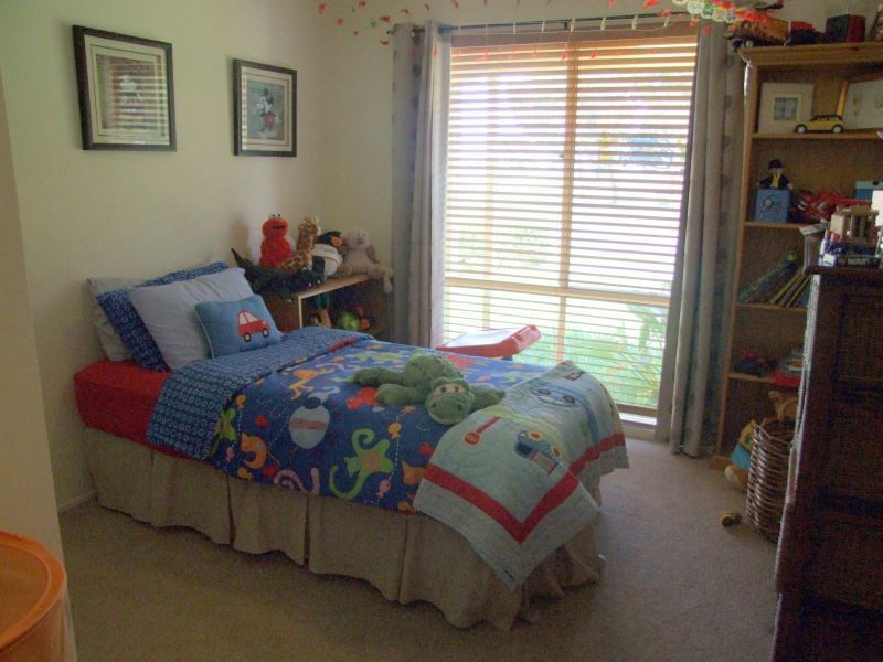 6 Dunoon Road, Narre Warren South VIC 3805