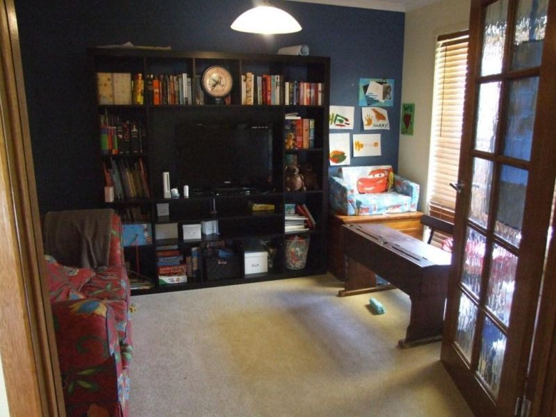 6 Dunoon Road, Narre Warren South VIC 3805