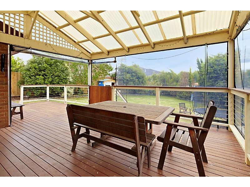 9 Candlebark close, Hampton Park VIC 3976