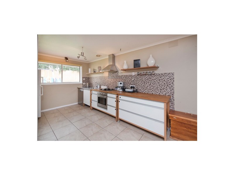 51 Spring Road, Junction Village VIC 3977