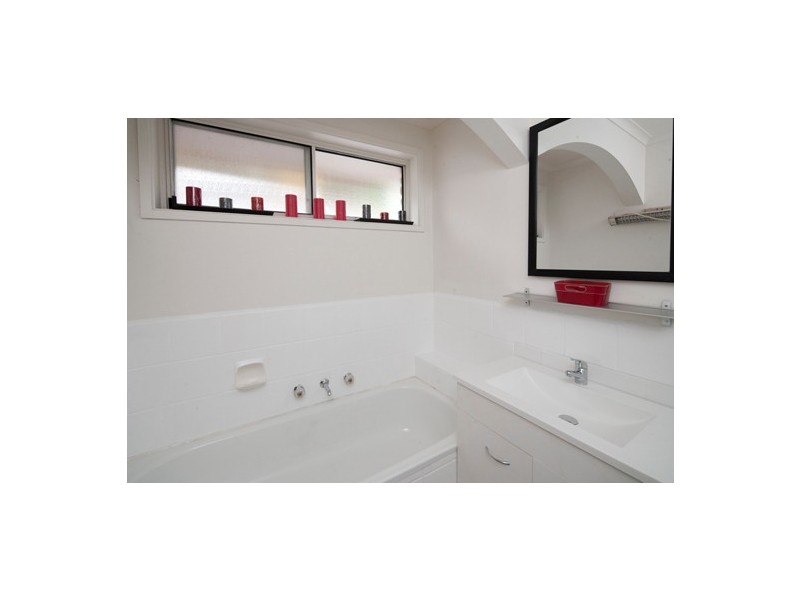 51 Spring Road, Junction Village VIC 3977