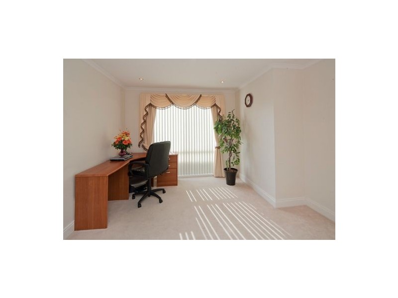 72 Littlecroft Avenue, Narre Warren South VIC 3805