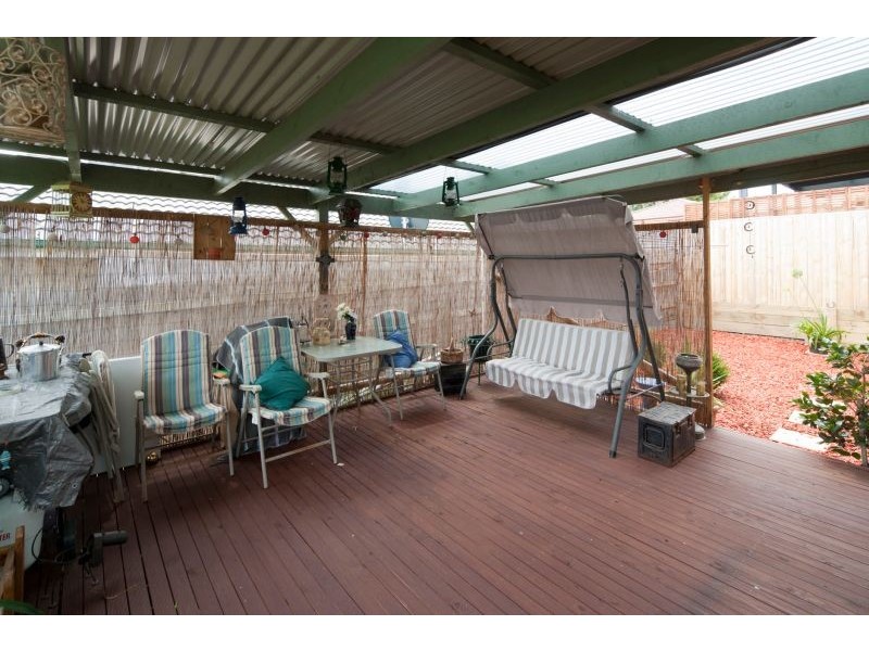 80 Lake View Drive, Narre Warren South VIC 3805