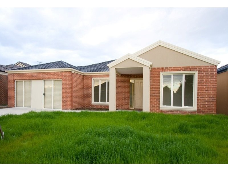 3 Amstel Mews, Cranbourne VIC 3977