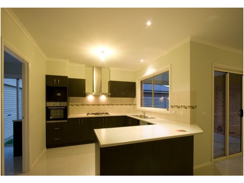 3 Amstel Mews, Cranbourne VIC 3977